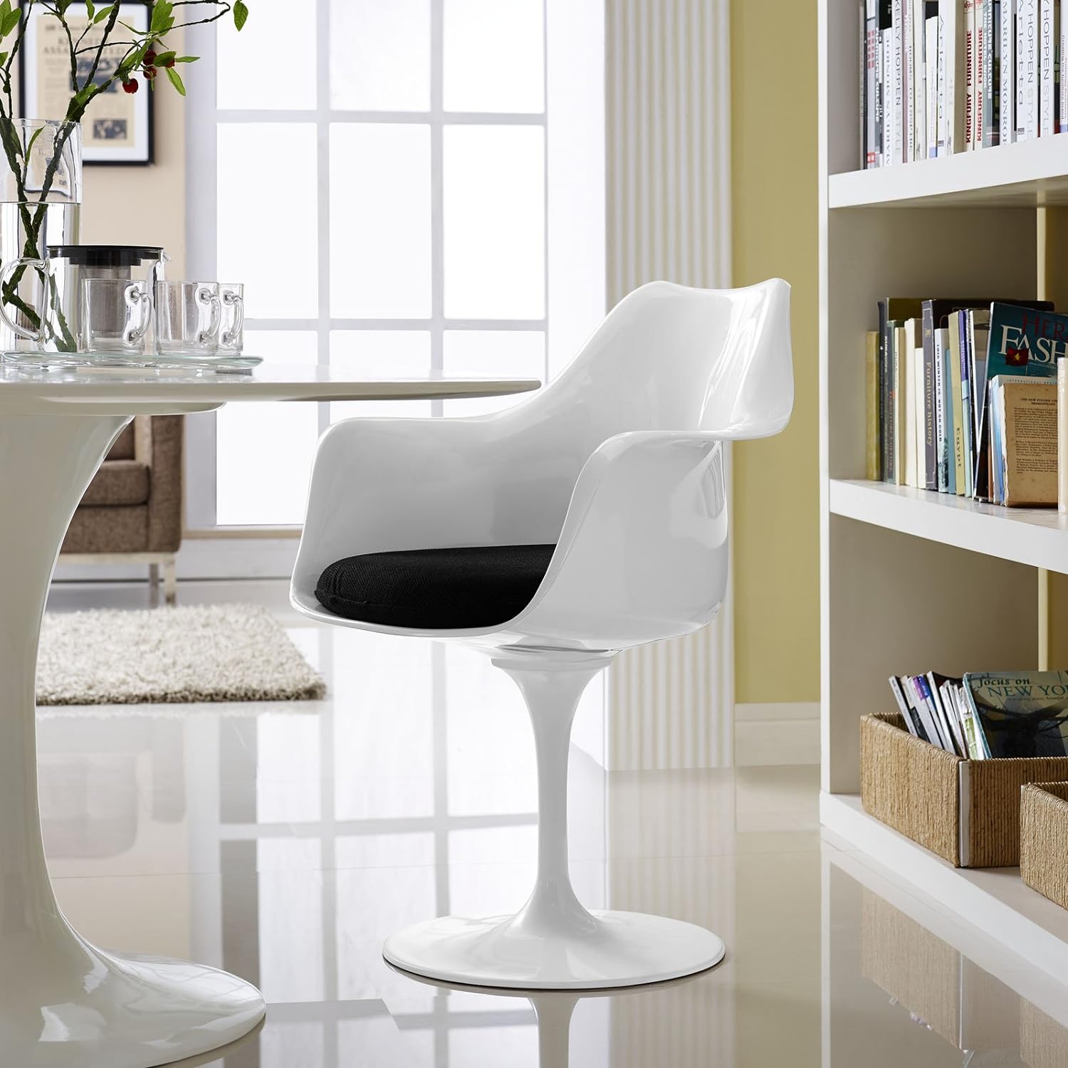 TULIP ARMCHAIR