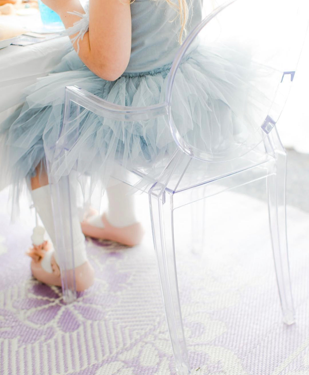 Ghost Kids Chair with Arm