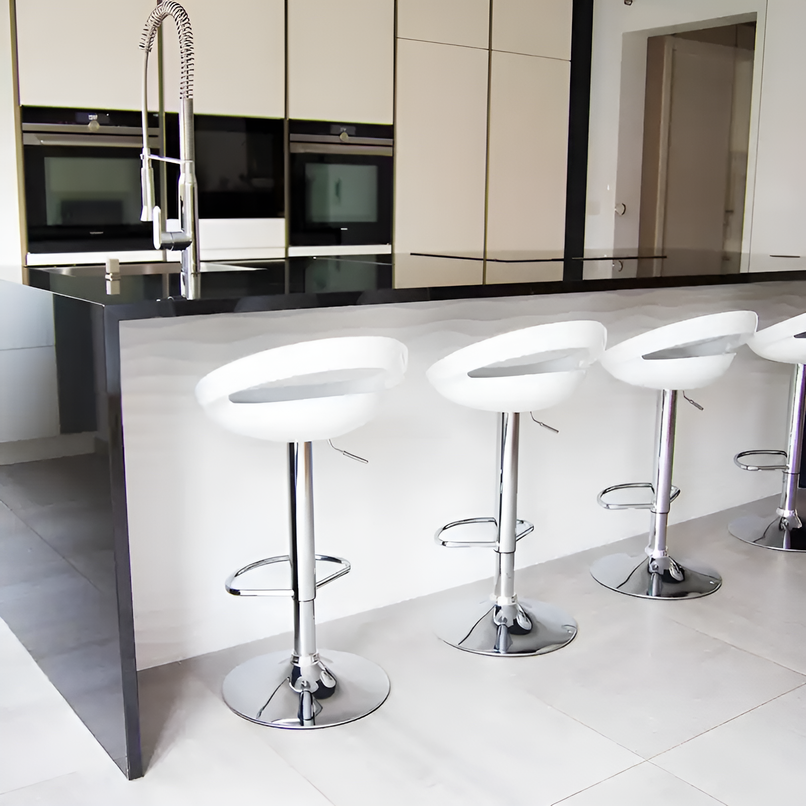 Sonic Adjustable Stool