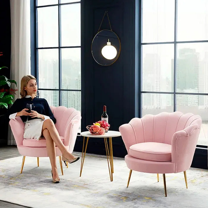 Queen Lounge Chair