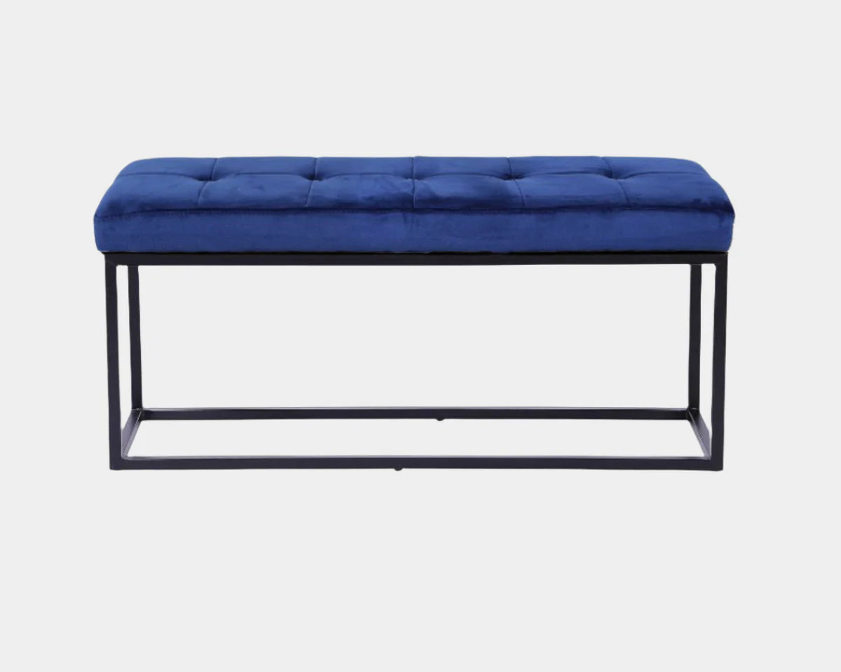 Horse Cisne Bench