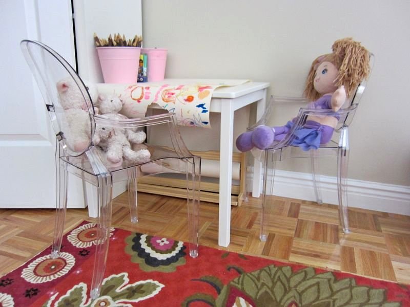 Ghost Kids Chair with Arm