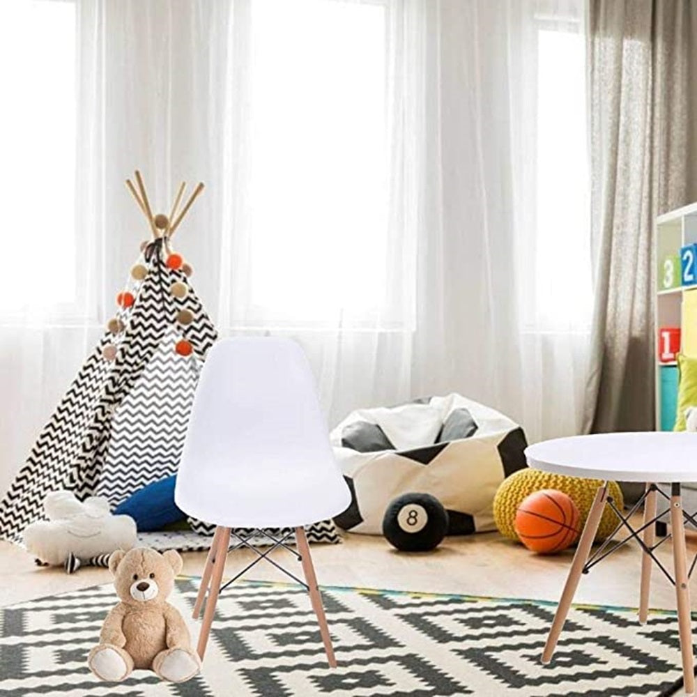 Effiel Kid chair - Wooden legs and Acrylic seat