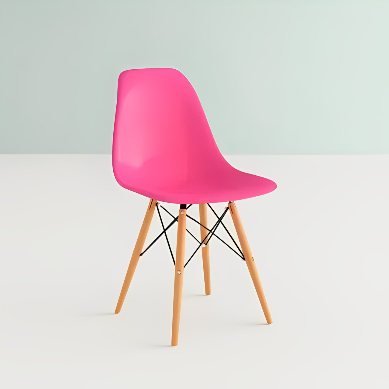 Eames Eiffel Molded Plastic Chair (Natural Base)