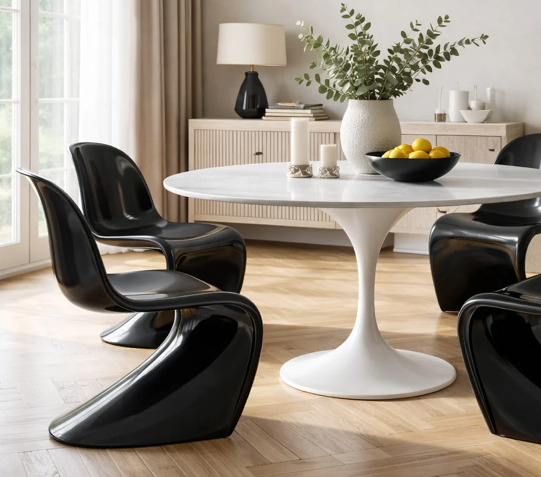 Penton Chair (shinny finish)
