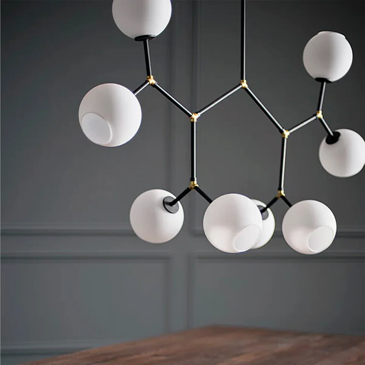 Atom Pendent - 8 Lights